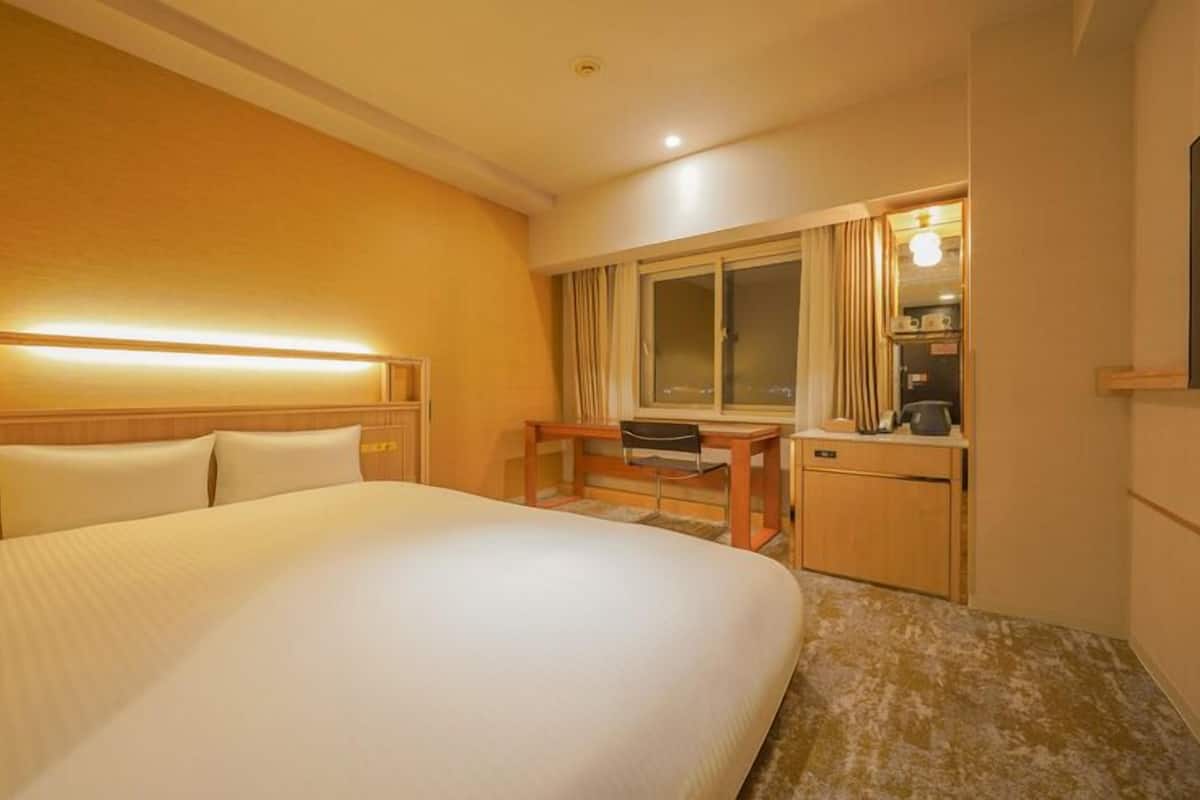 Literie de qualité supérieure, couette en duvet d'oie, bureau