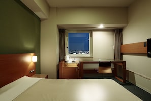 Ropa de cama de alta calidad, cortinas blackout y insonorización