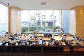 Buffet - Candeo Hotels Handa (Handa)