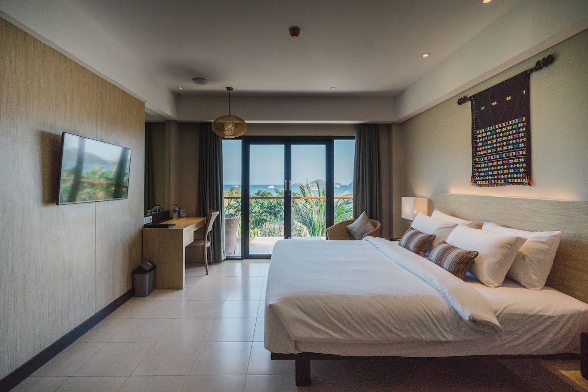 Suíte luxo | Frigobar, cofres nos quartos, escrivaninha, quartos à prova de som