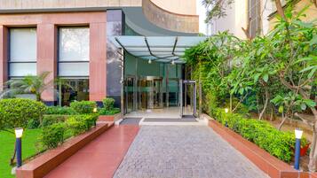 Entrada al alojamiento