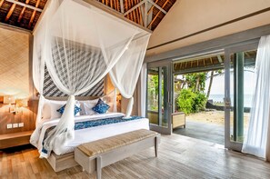 Näkymä rannalle/valtamerelle