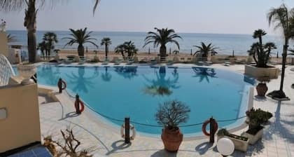 Grand Hotel La Playa