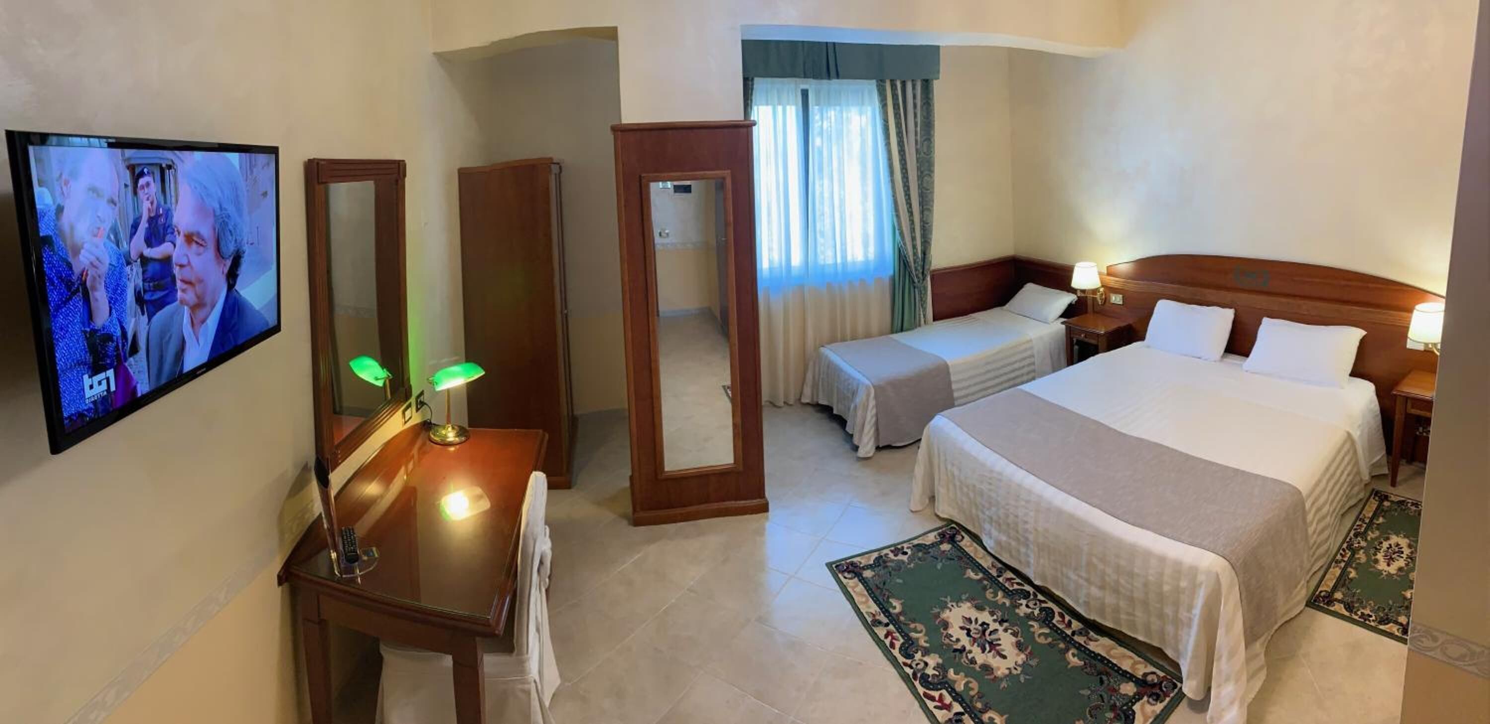 minibar, in-room safe, desk, soundproofing