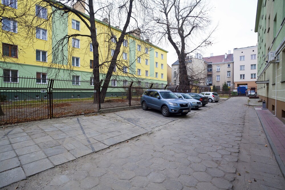 Hotel Iskra - Radom by null