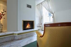 Flat-screen TV - Hotel Beek (Baden-Baden)