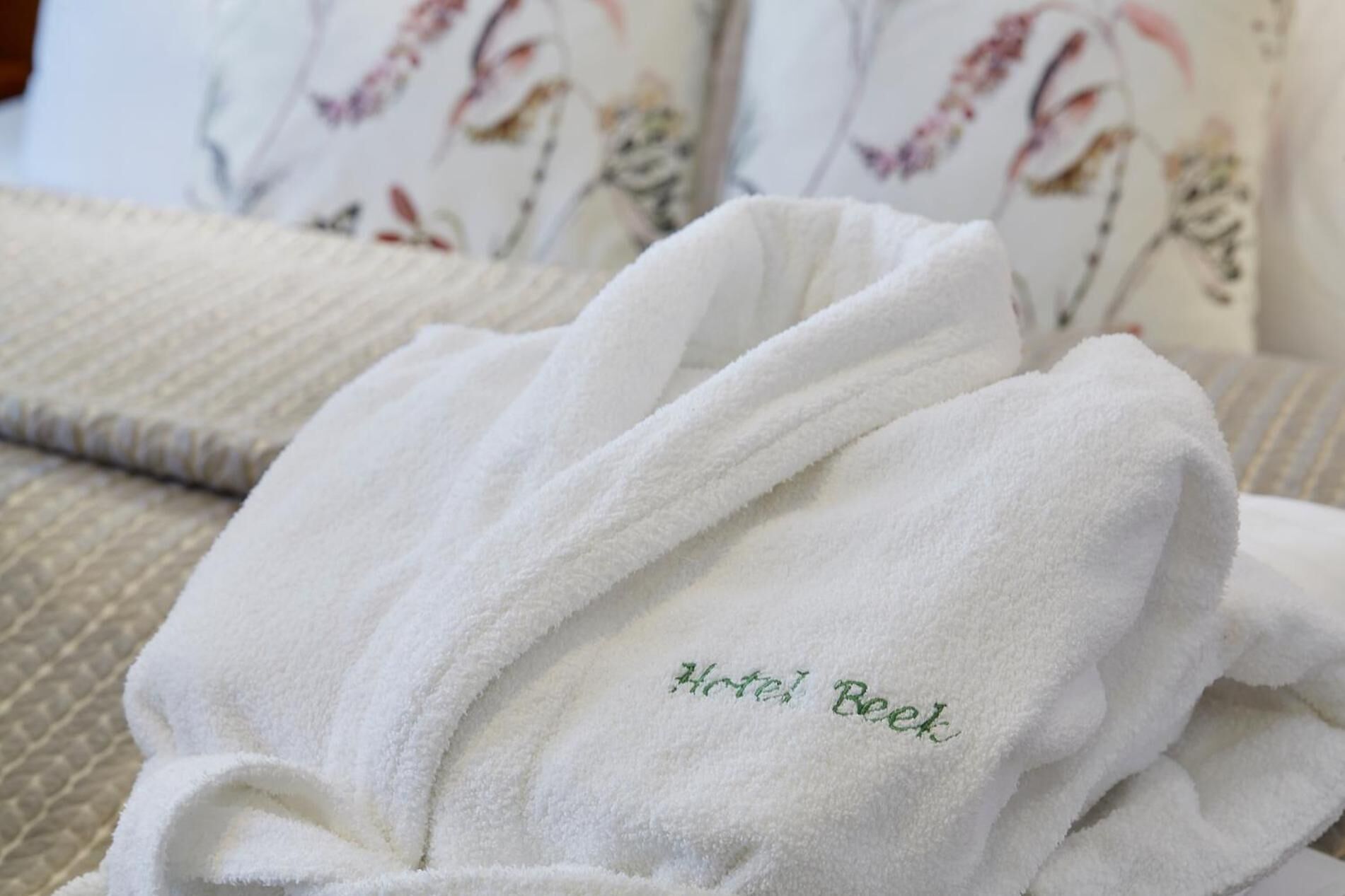 minibar, in-room safe, desk, soundproofing