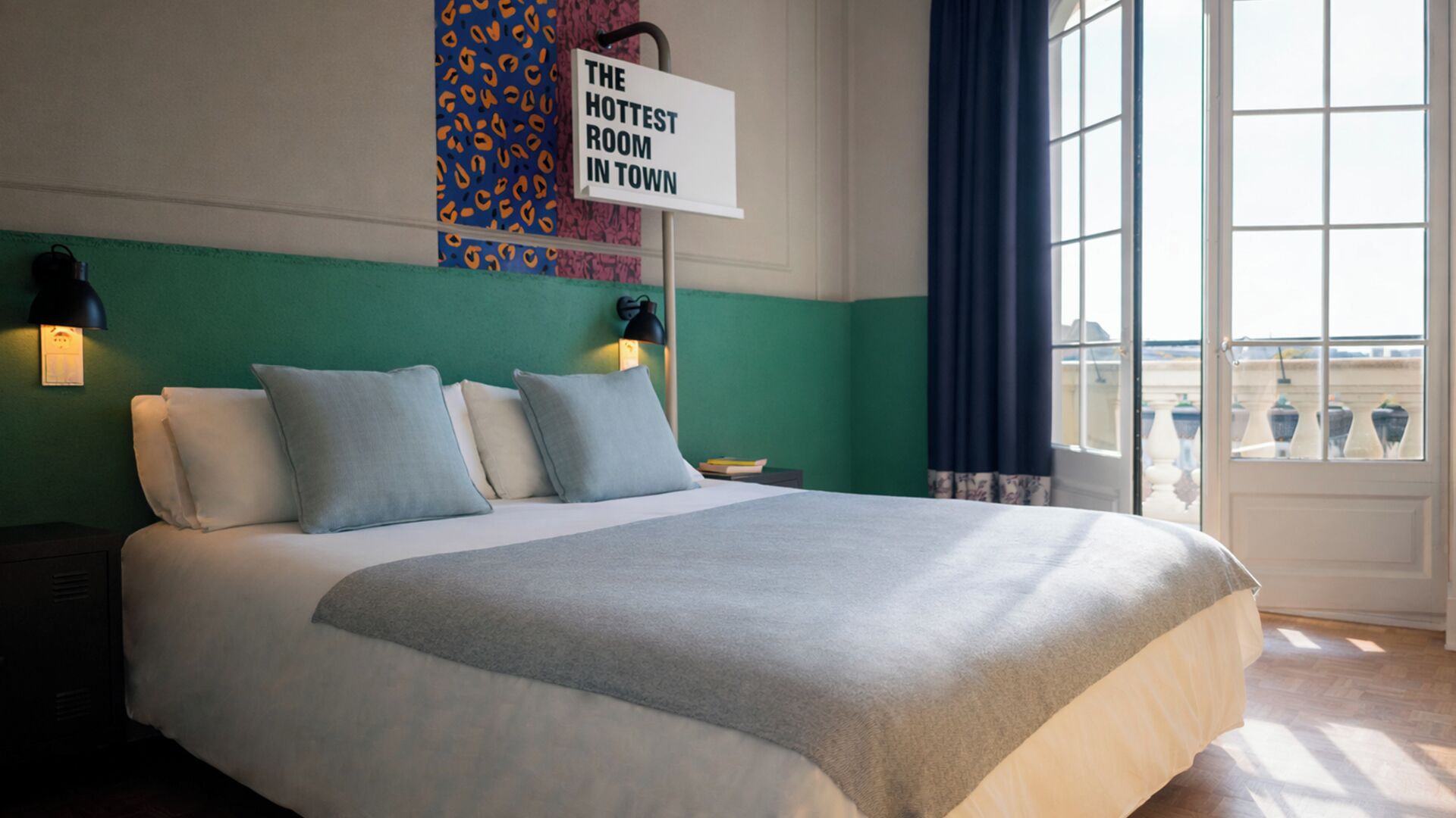 Superior tweepersoonskamer | Een strijkplank/strijkijzer, gratis wifi, beddengoed