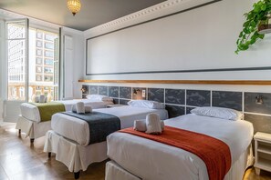 Superior Triple Room | Iron/ironing board, free WiFi, bed sheets, wheelchair access - Room Casa Gracia (Barcelona)