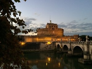 Vista de la ciutat des de l'allotjament