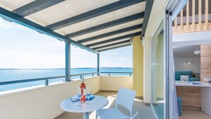Apartemen Standar, 1 kamar tidur, balkon, menghadap pantai | Pemandangan balkon