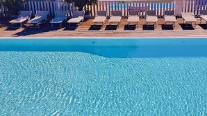 Outdoor pool - Villaggio La Pescaccia (San Clemente)