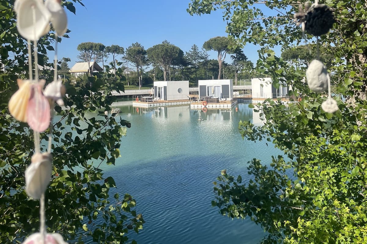 Bañera de hidromasaje privada