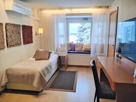 Habitación individual estándar | Sábanas de algodón egipcio, ropa de cama de alta calidad, minibar
