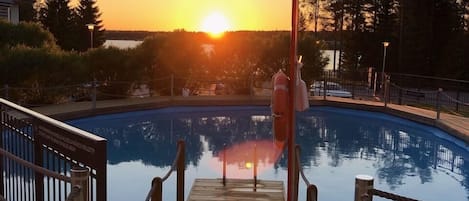 Piscine extérieure