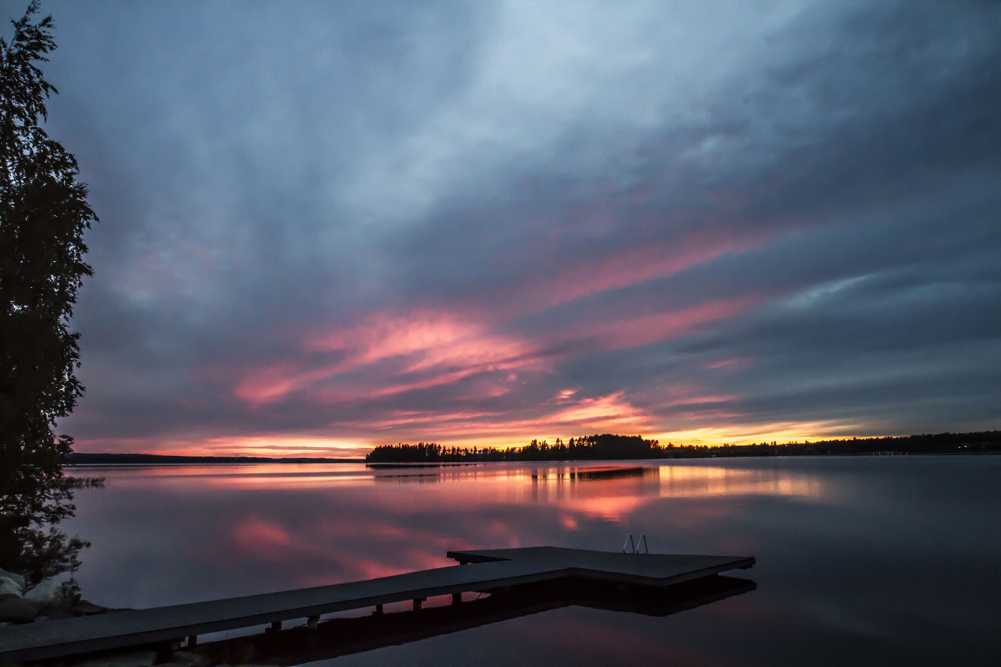 private beach, sun-loungers