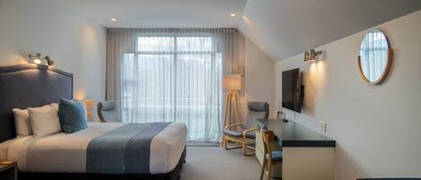 Ropa de cama de alta calidad y cortinas blackout