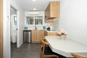 豪華開放式客房 | 高級寢具、遮光窗簾/窗簾、隔音、熨斗/熨衫板