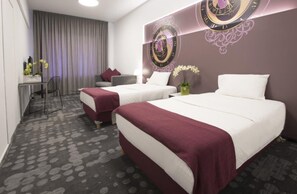 Quarto duplo luxo | Frigobar, cofres nos quartos, quartos à prova de som