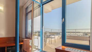 Double Room, Balcony | Balcony