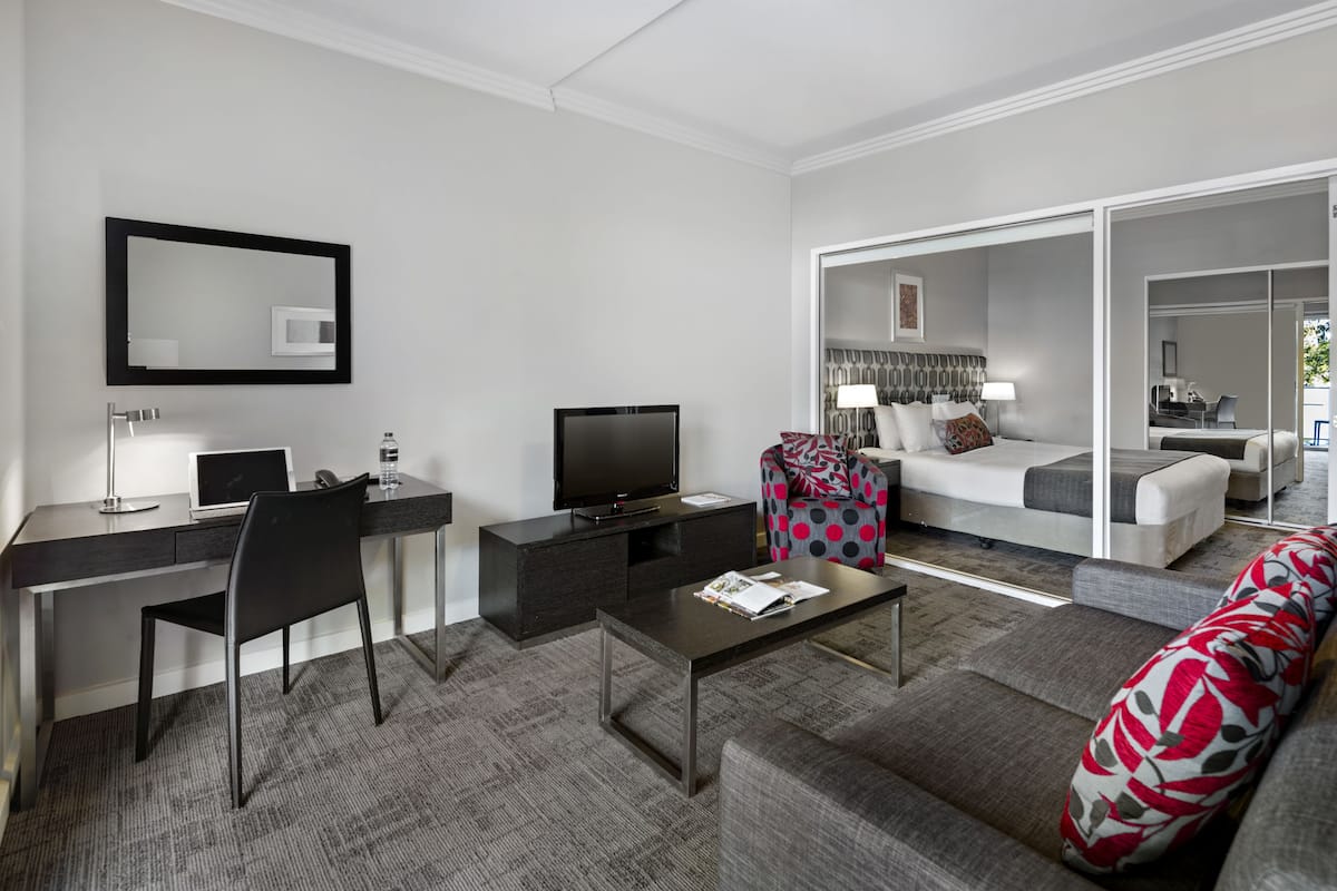 1 habitación, ropa de cama de alta calidad y minibar