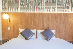 Ropa de cama de alta calidad y camas con pillow-top 
