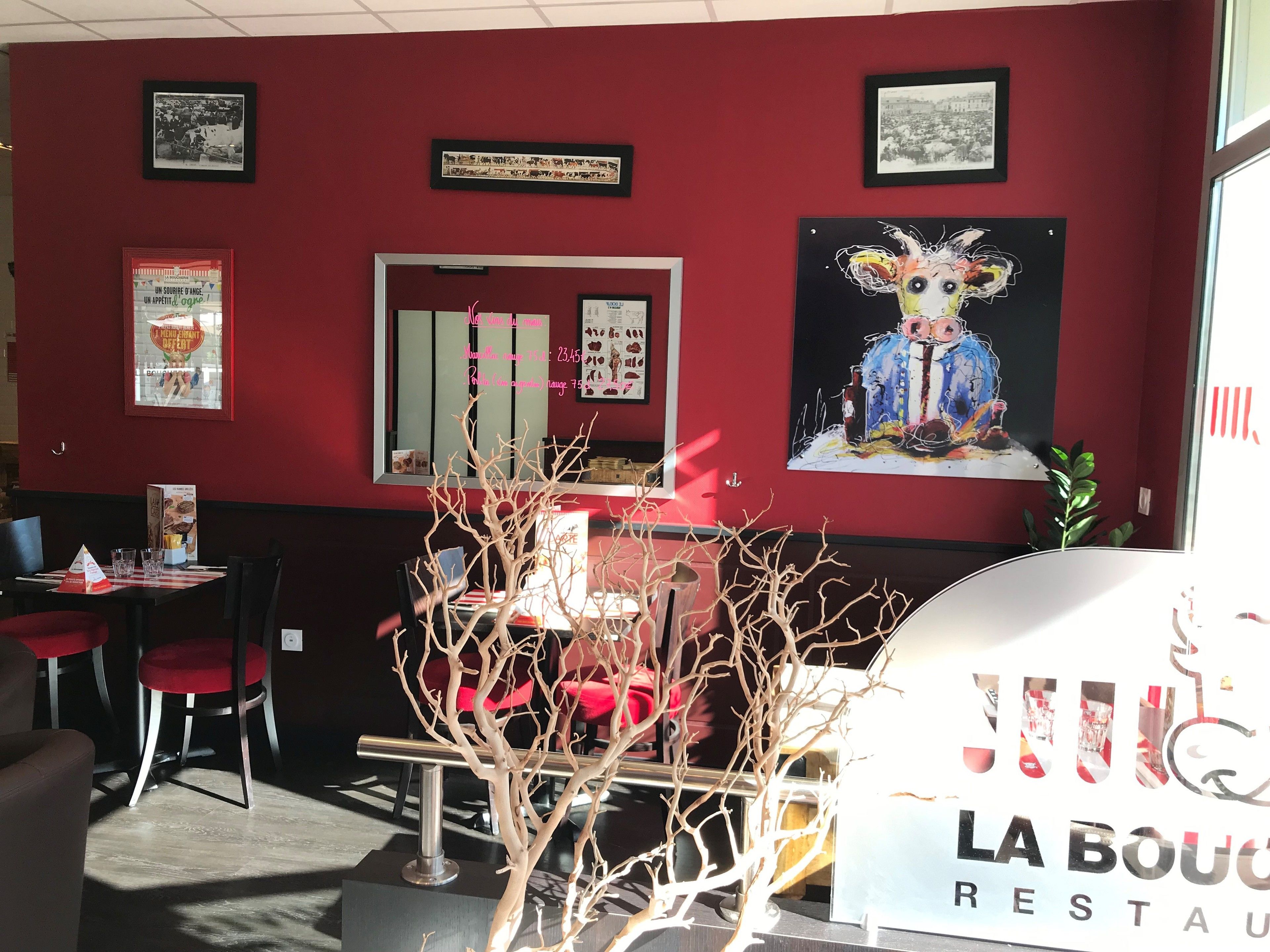 Photo - Kyriad Aix Les Milles - Plan de Campagne