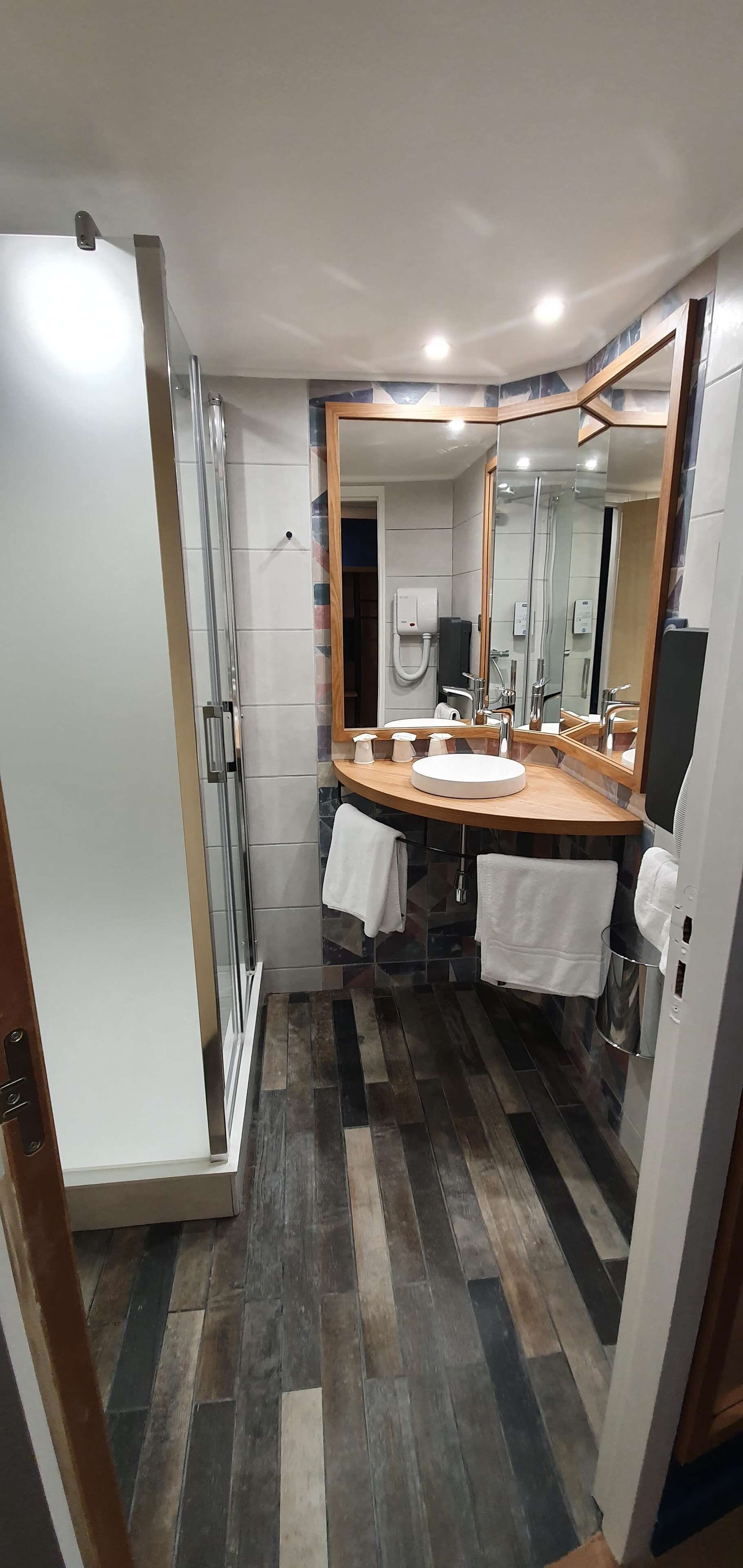 Photo - Kyriad Aix Les Milles - Plan de Campagne