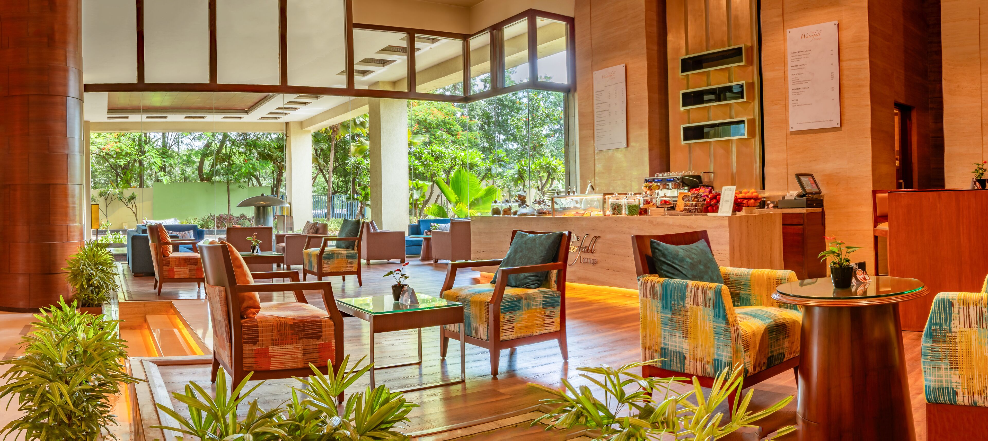 4 restaurants, breakfast, lunch, dinner served; Indian cuisine