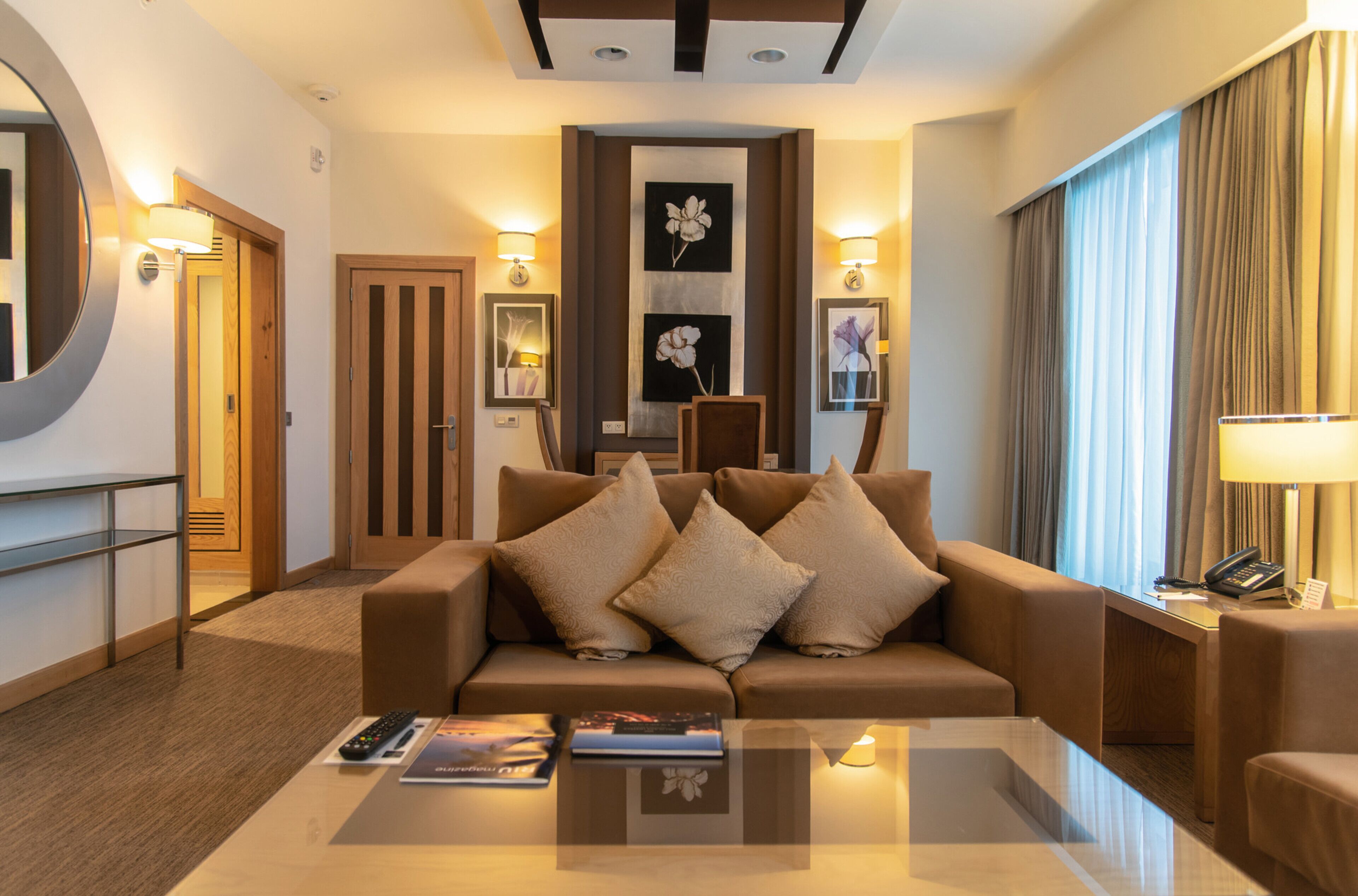 presidential suite (stay with me) | living area | flat-screen tv, ipod dock