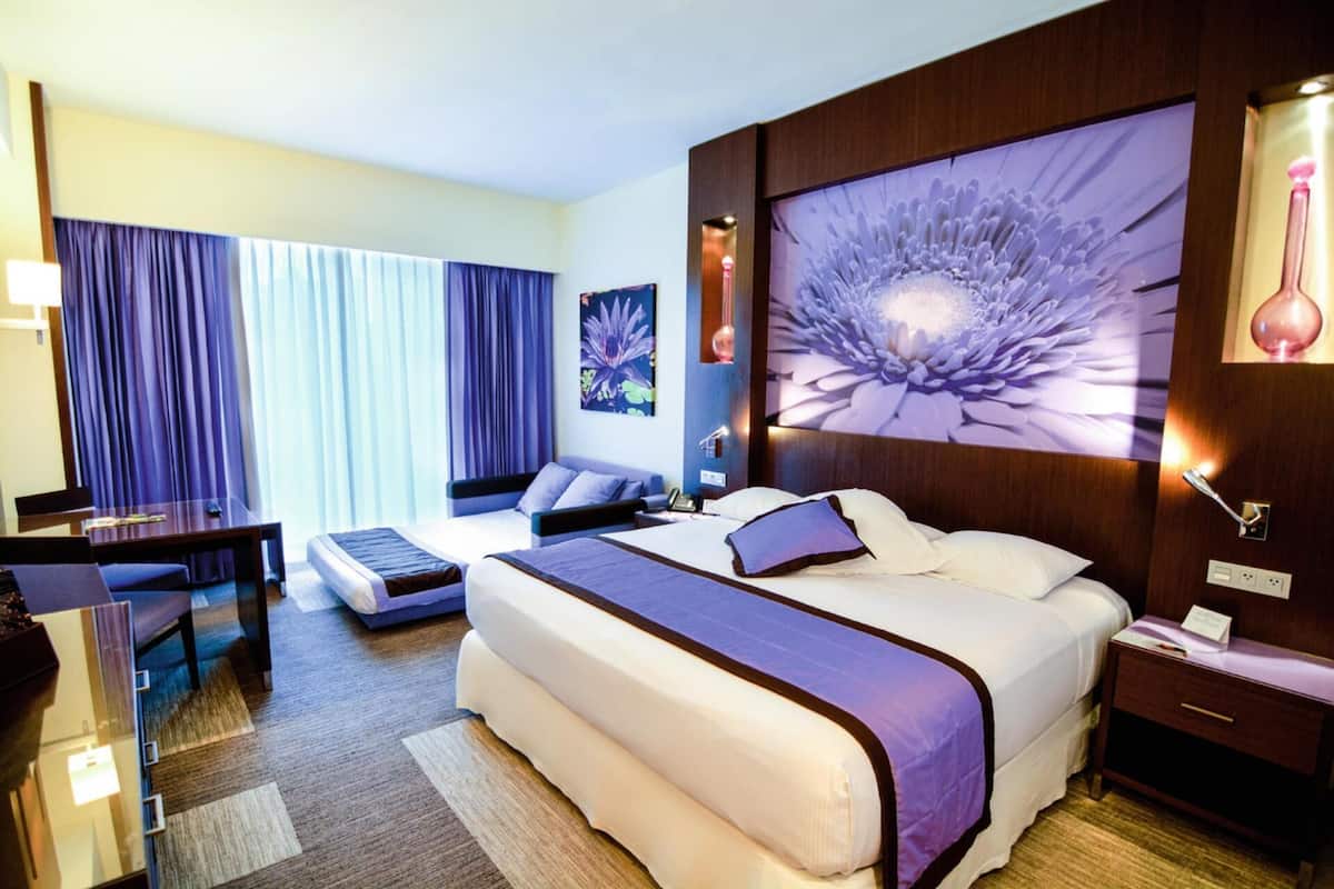 1 Schlafzimmer, Minibar, Zimmersafe, Schreibtisch
