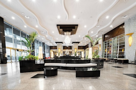 Recepción. Hotel Riu Plaza Panama