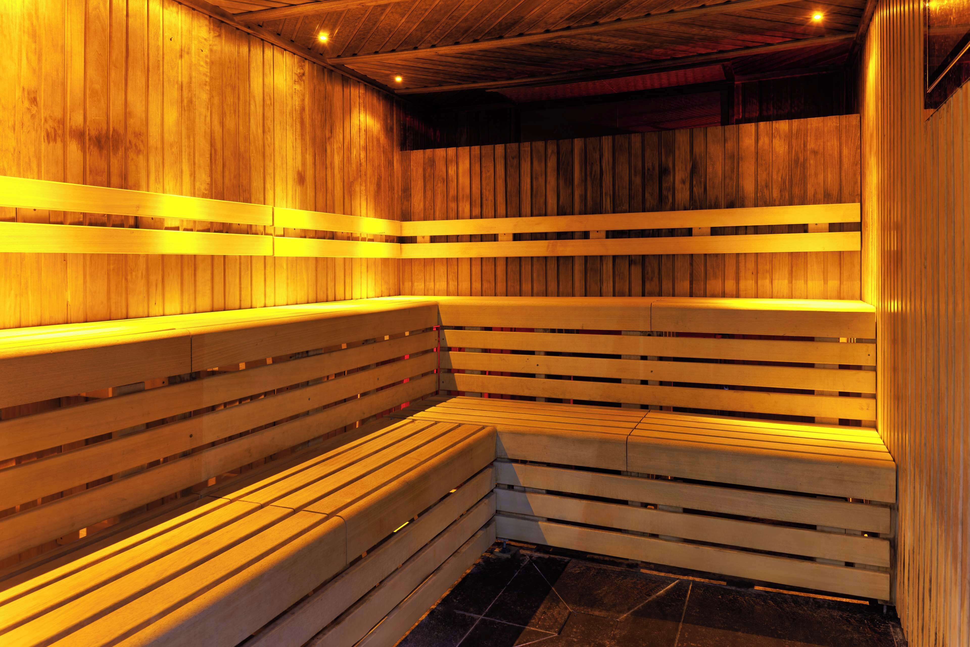 couples treatment room(s), body treatments, aromatherapy