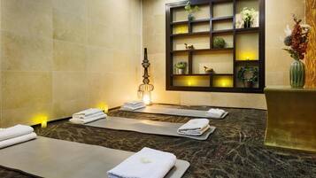 Couples treatment rooms, body treatments, aromatherapy