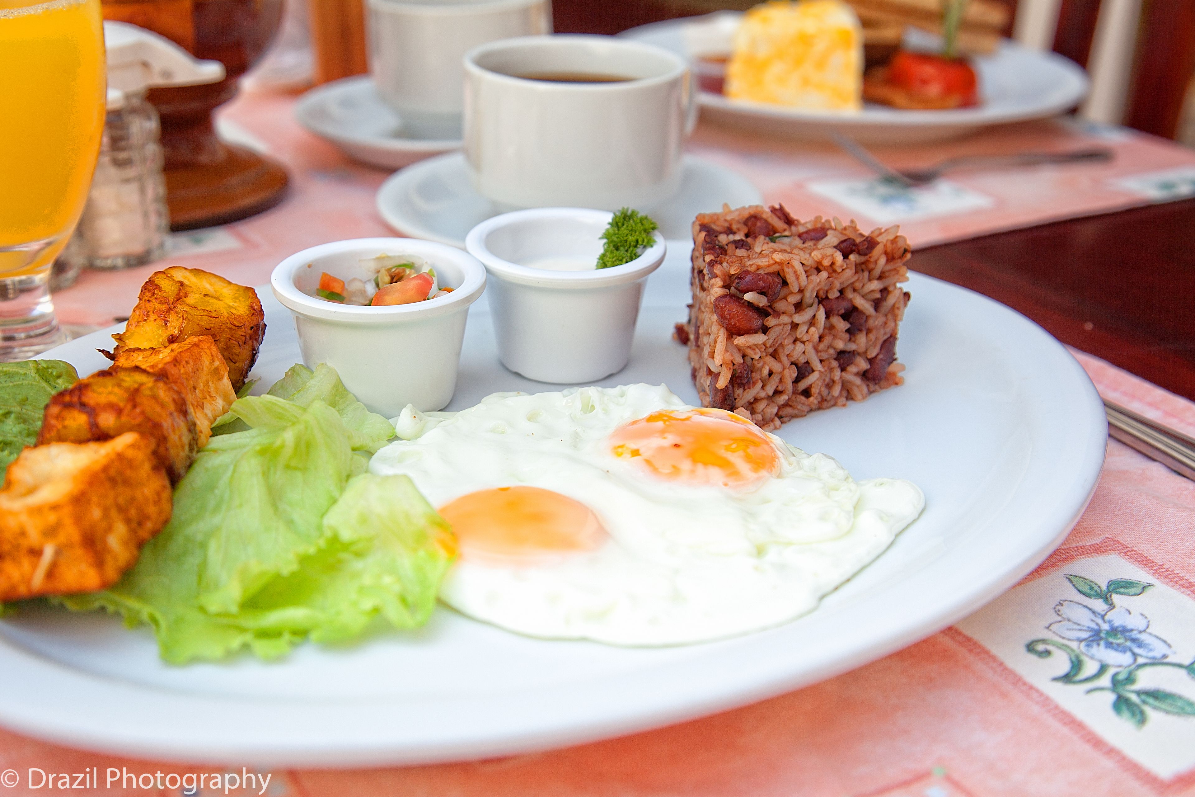 free daily english breakfast