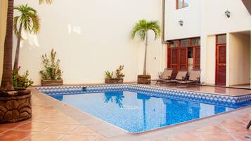 Seasonal outdoor pool