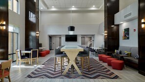 Lobby - Hampton Inn & Suites Radcliff - Fort Knox (Radcliff)