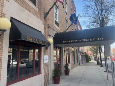 University Hotel & Suites Shippensburg, Trademark by Wyndham