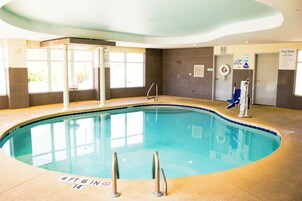 Una piscina techada