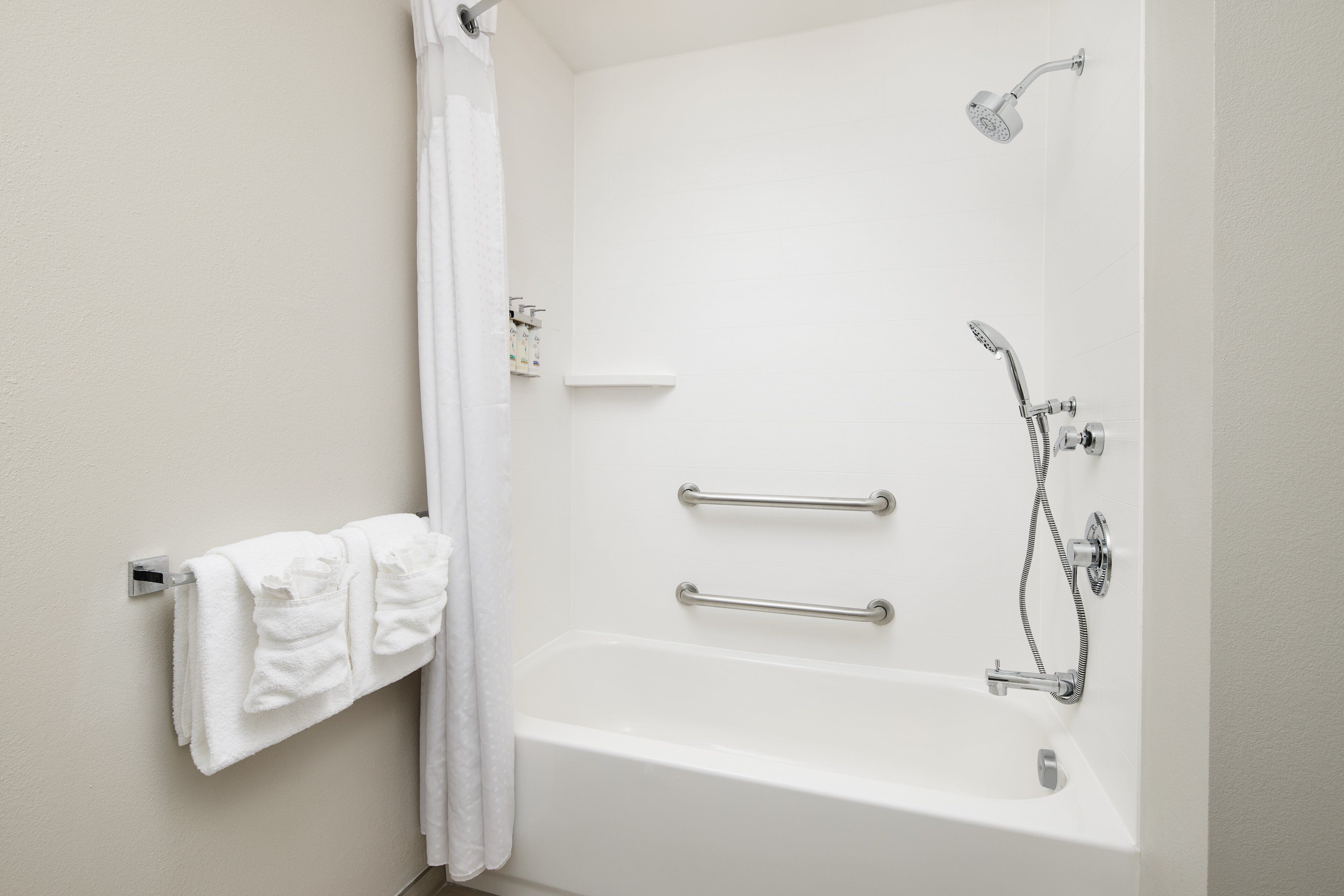 suite, 2 queen beds, accessible (comm & mobil, accessible tub) | bathroom | combined shower/bathtub, free toiletries, hair dryer, towels