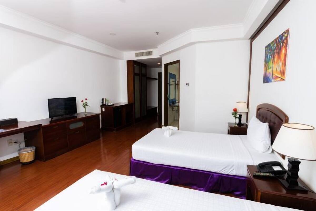 Chambre Supérieure avec lits jumeaux, vue ville