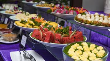 Desayuno buffet incluido todos los días