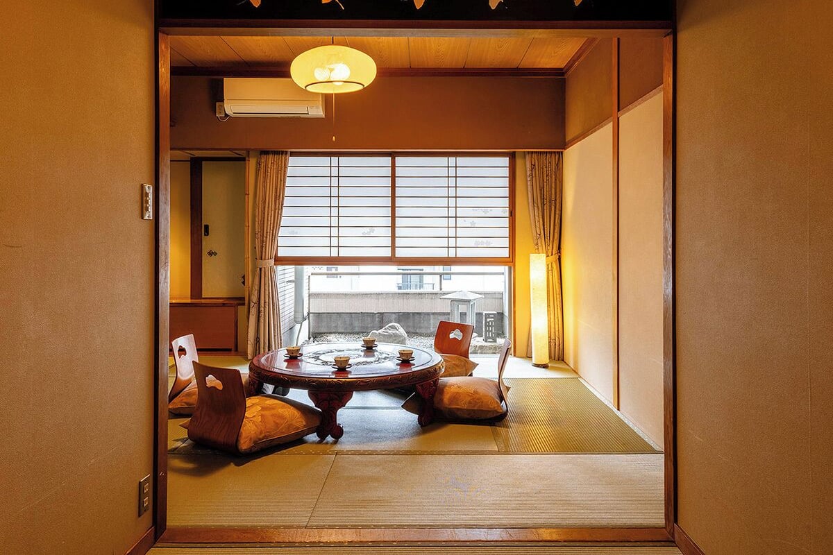 In-room safe, iron/ironing board, free WiFi, bed sheets