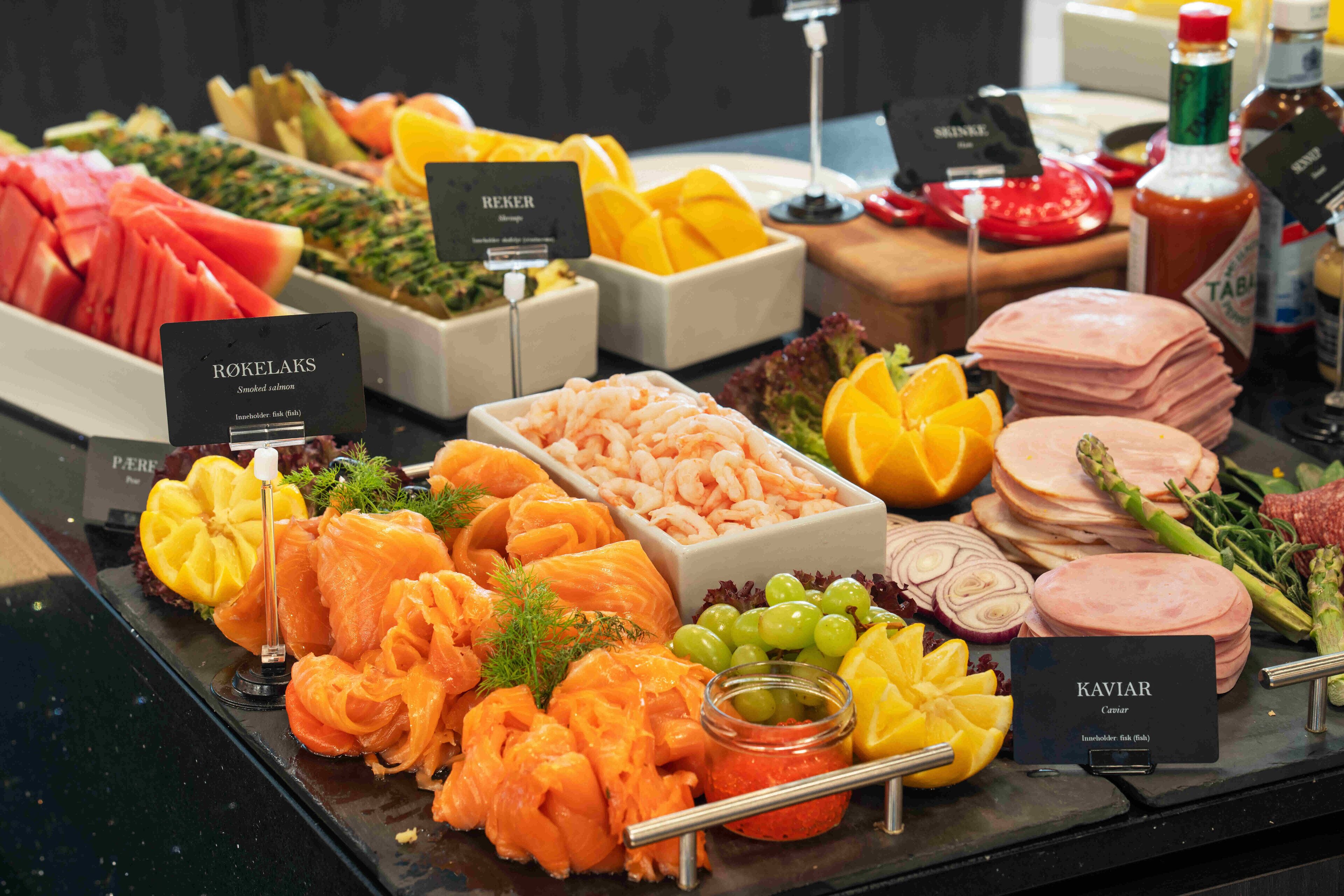 free daily cooked-to-order breakfast