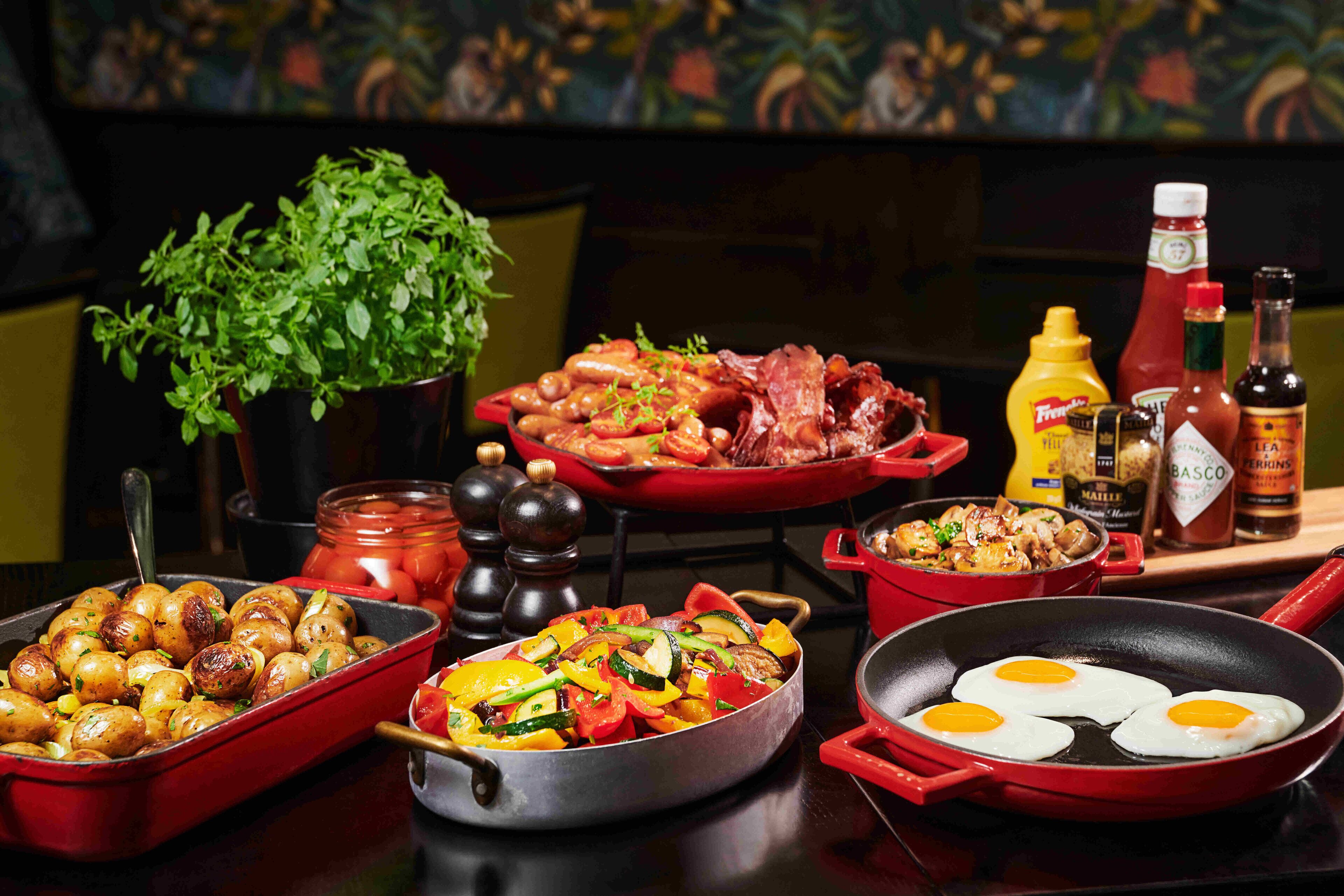 free daily cooked-to-order breakfast