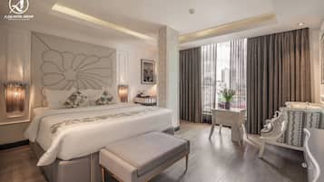 Minibar, in-room safe, desk, blackout curtains