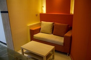 Living area - Egyptian Night Hotel (Cairo)