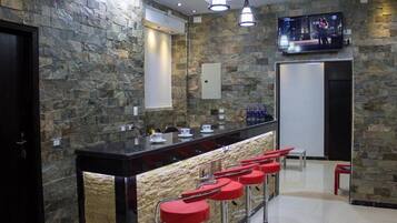 Bar (in der Unterkunft)