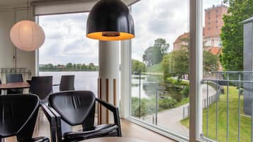 Apartment, 2 Bedrooms, Partial Lake View (4 Beds Lake view) | View from room