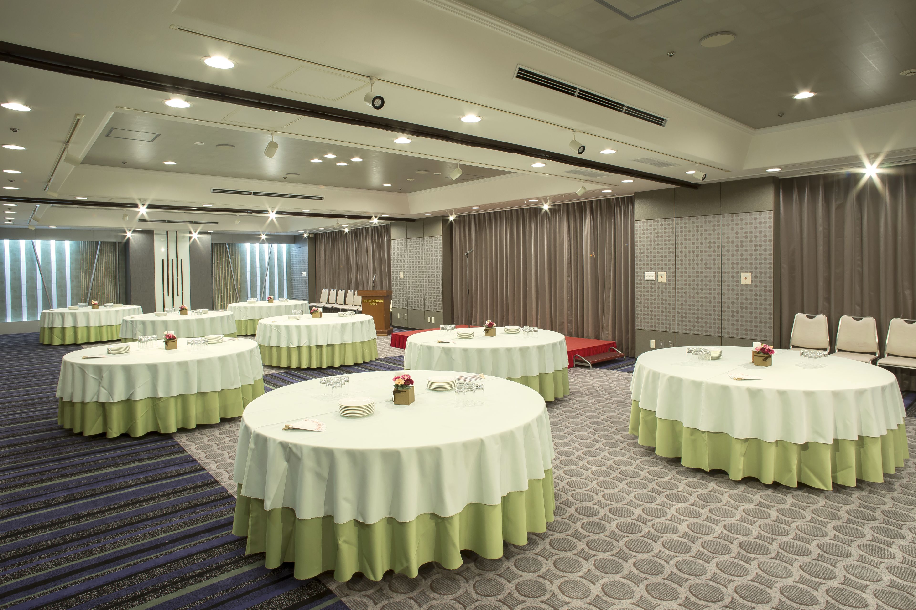 banquet hall